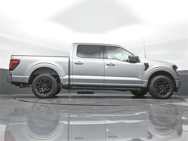 new 2024 Ford F-150 car, priced at $52,595