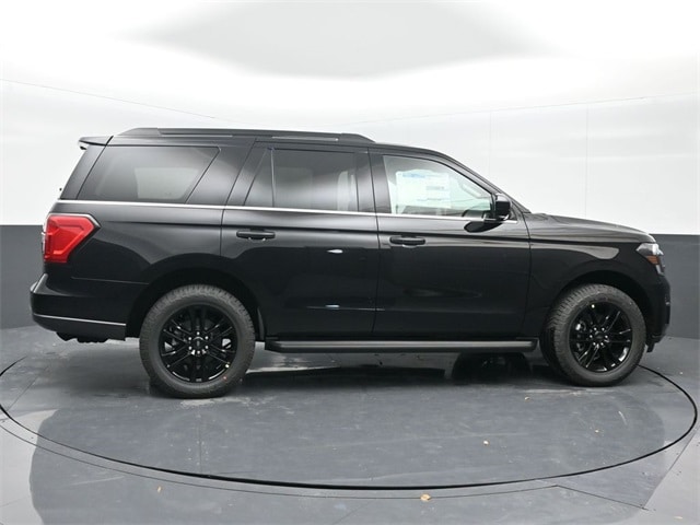 new 2024 Ford Expedition car, priced at $59,980