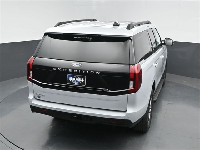 new 2025 Ford Expedition car, priced at $68,210