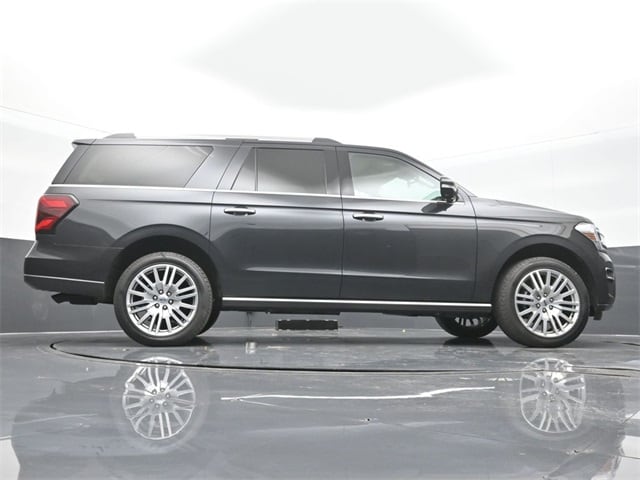 new 2024 Ford Expedition car, priced at $65,300