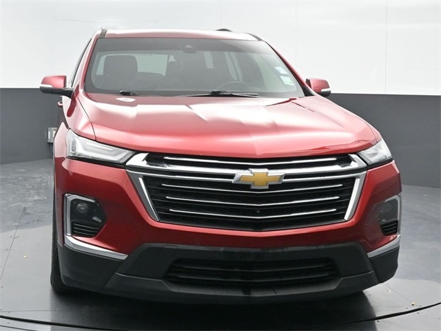 used 2022 Chevrolet Traverse car, priced at $30,194