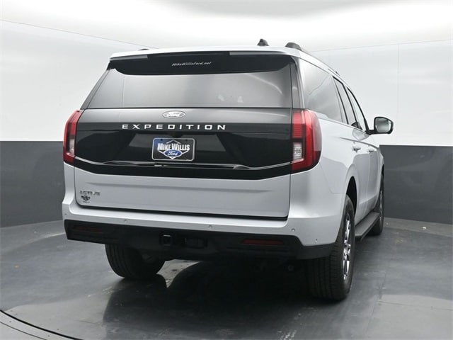 new 2025 Ford Expedition car, priced at $68,210