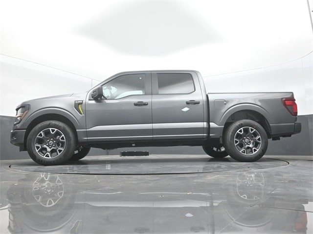 new 2025 Ford F-150 car, priced at $43,083