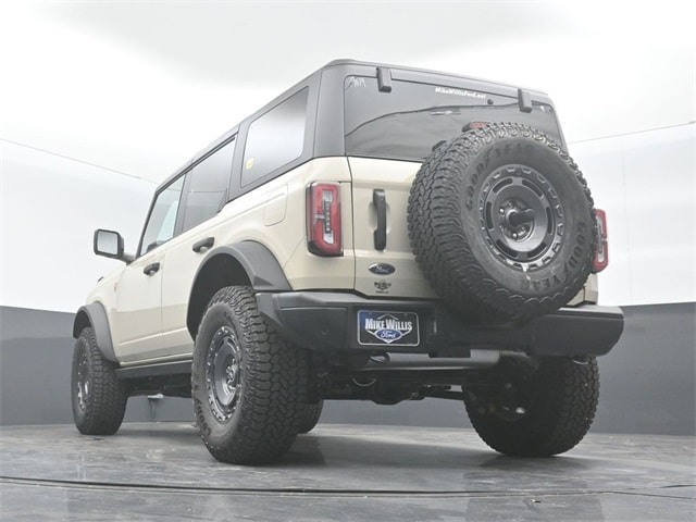 new 2025 Ford Bronco car, priced at $66,960