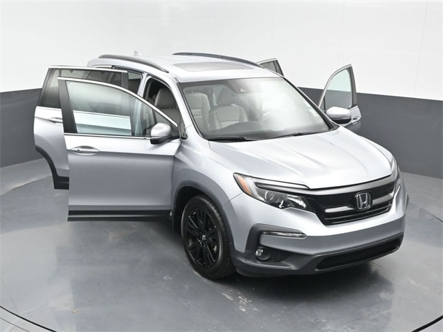 used 2022 Honda Pilot car, priced at $26,900