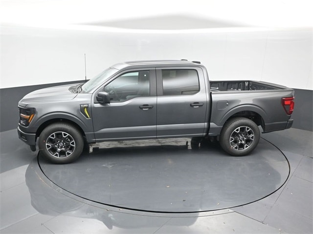 new 2025 Ford F-150 car, priced at $43,169