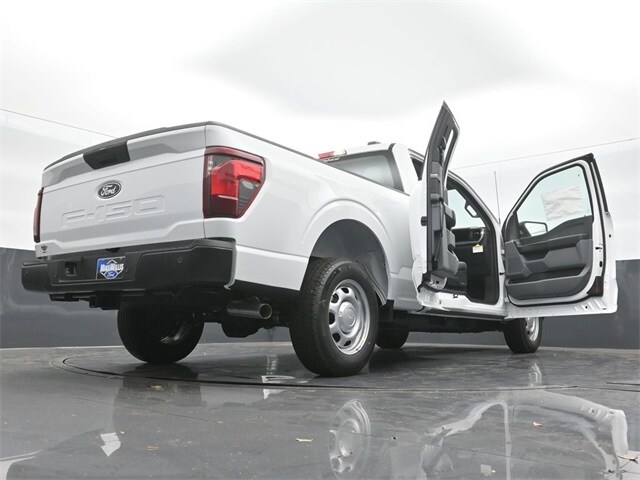 new 2024 Ford F-150 car, priced at $39,684