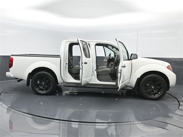 used 2021 Nissan Frontier car, priced at $20,895