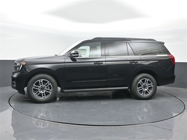 new 2025 Ford Expedition car, priced at $68,210