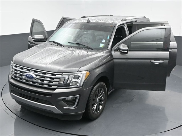 used 2020 Ford Expedition Max car, priced at $25,587