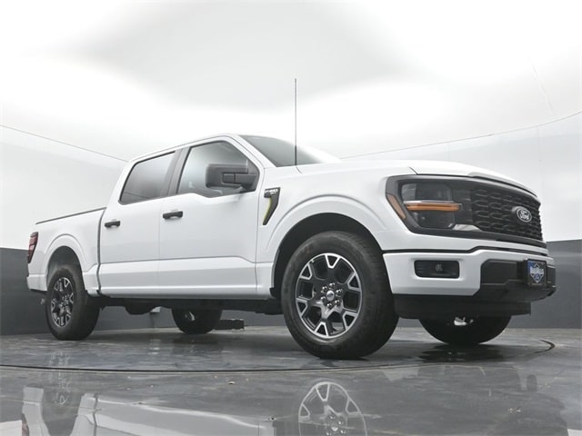 new 2025 Ford F-150 car, priced at $46,640