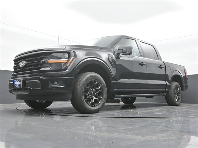 new 2024 Ford F-150 car, priced at $52,595