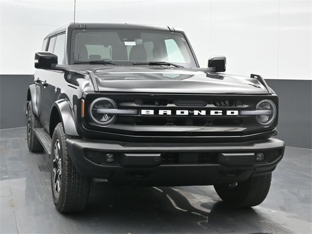 new 2024 Ford Bronco car, priced at $50,960