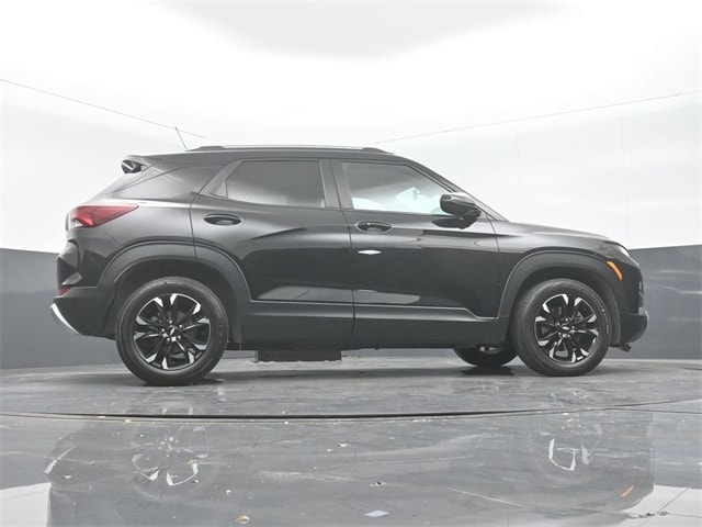 used 2023 Chevrolet TrailBlazer car, priced at $18,662
