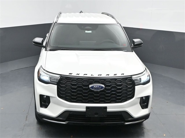 new 2025 Ford Explorer car, priced at $45,005