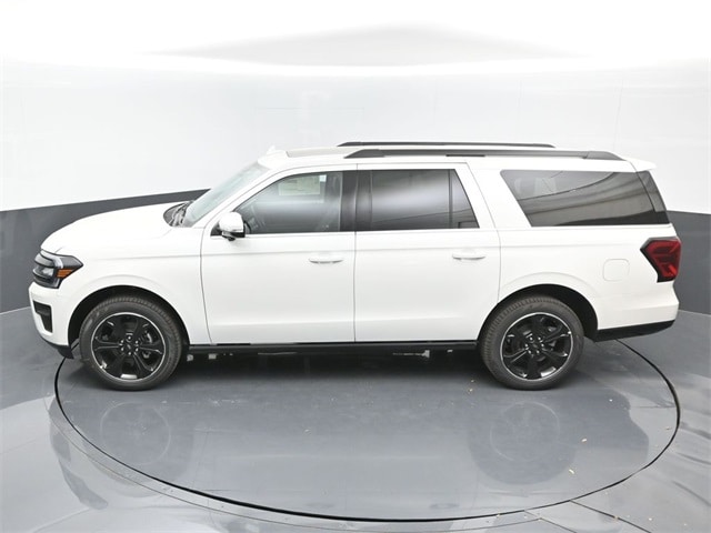 new 2024 Ford Expedition car, priced at $69,960