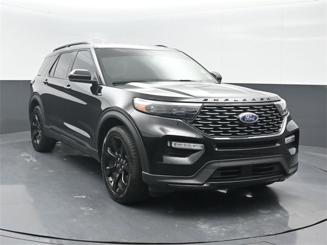 used 2024 Ford Explorer car, priced at $38,918