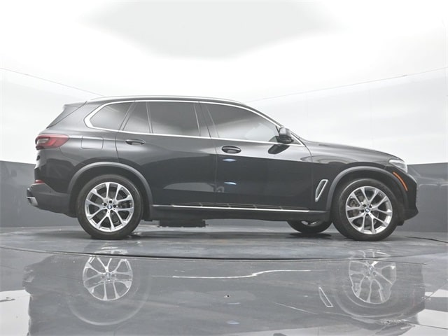 used 2021 BMW X5 car, priced at $34,293
