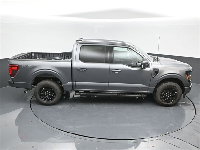 new 2024 Ford F-150 car, priced at $57,390