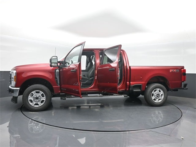 new 2025 Ford Super Duty car, priced at $72,435