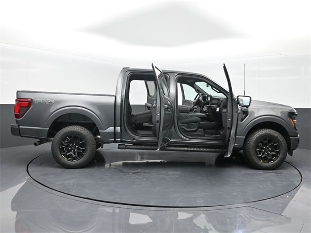 new 2024 Ford F-150 car, priced at $58,805