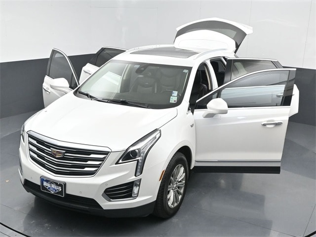 used 2019 Cadillac XT5 car, priced at $15,227