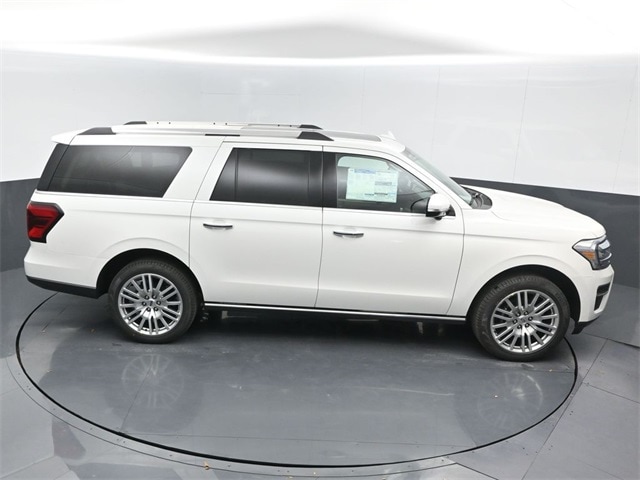 new 2024 Ford Expedition car, priced at $73,895