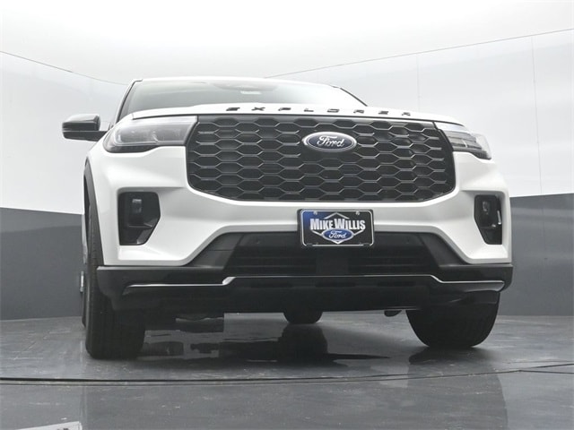 new 2025 Ford Explorer car, priced at $42,885
