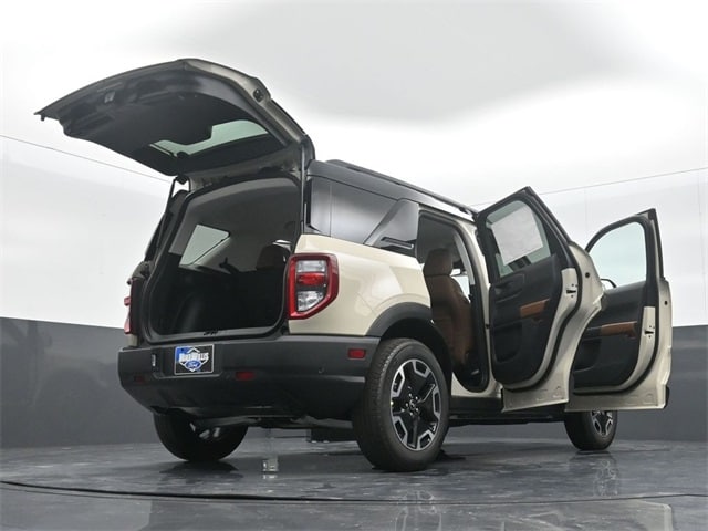 new 2024 Ford Bronco Sport car, priced at $32,325