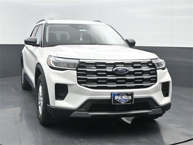 new 2025 Ford Explorer car, priced at $38,440