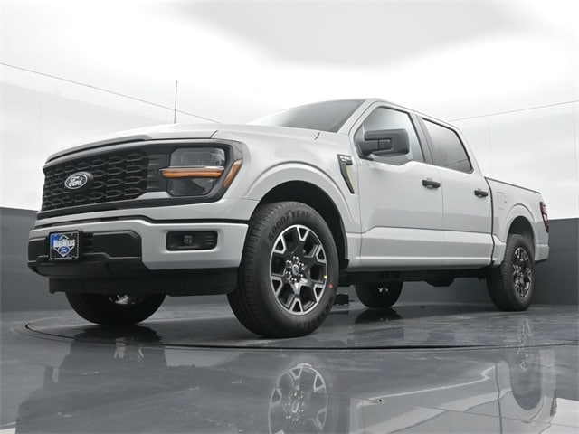 new 2024 Ford F-150 car, priced at $44,996