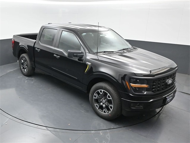 new 2025 Ford F-150 car, priced at $43,169