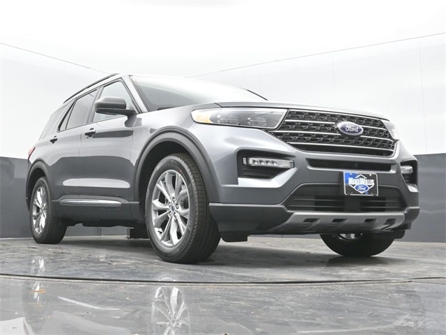 new 2024 Ford Explorer car, priced at $41,075