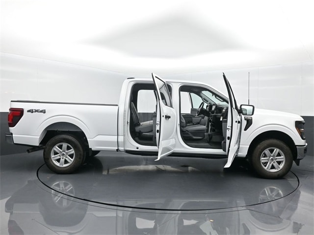 new 2024 Ford F-150 car, priced at $47,496