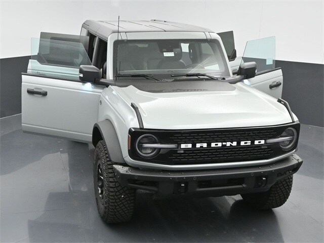 new 2024 Ford Bronco car, priced at $65,075