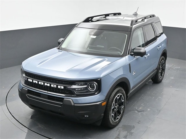 new 2025 Ford Bronco Sport car, priced at $36,912