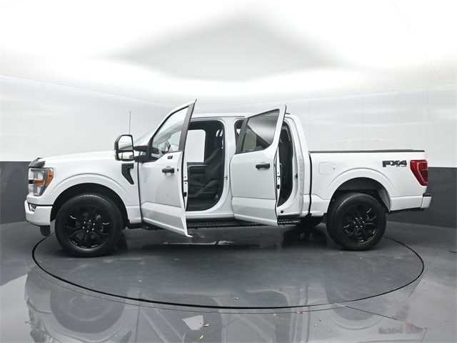used 2022 Ford F-150 car, priced at $38,954