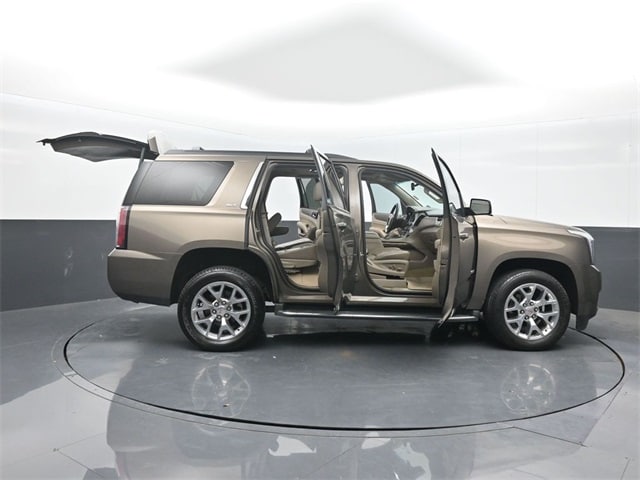 used 2016 GMC Yukon car, priced at $21,942