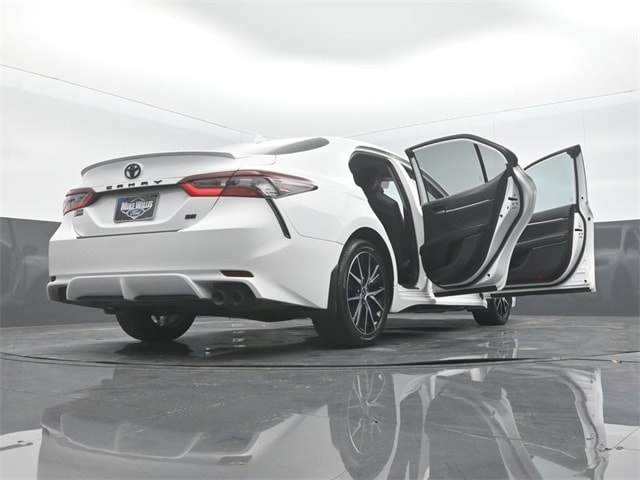 used 2022 Toyota Camry car, priced at $25,499