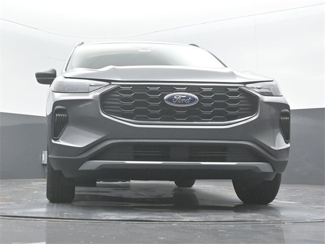new 2025 Ford Escape car, priced at $33,345