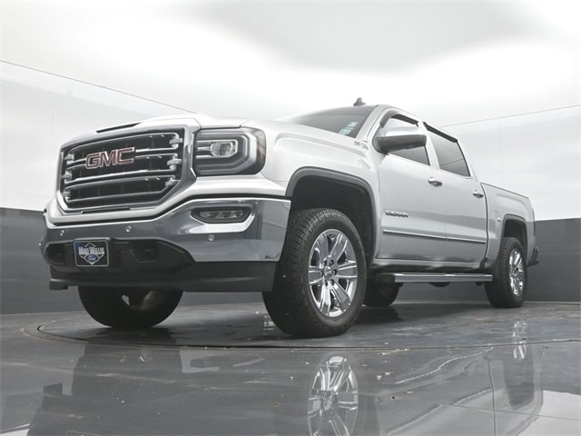 used 2018 GMC Sierra 1500 car, priced at $32,180