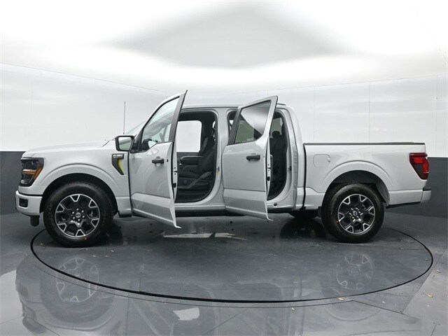 new 2024 Ford F-150 car, priced at $47,120