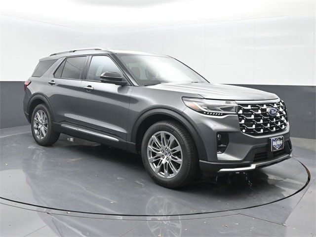 new 2025 Ford Explorer car, priced at $50,195