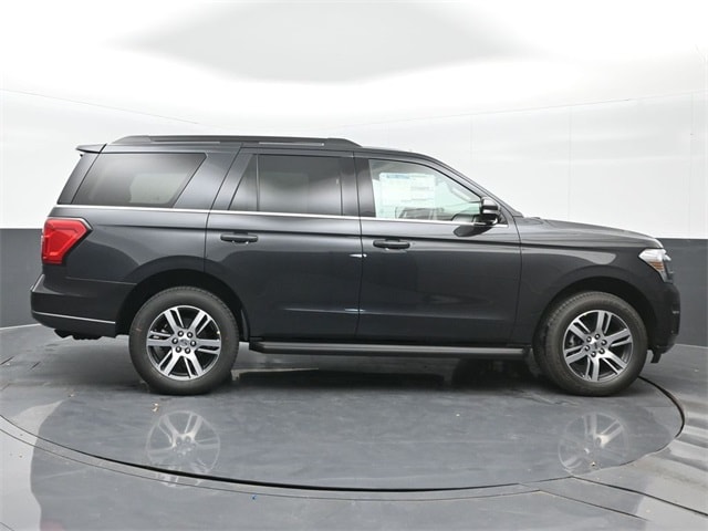 new 2024 Ford Expedition car, priced at $58,125