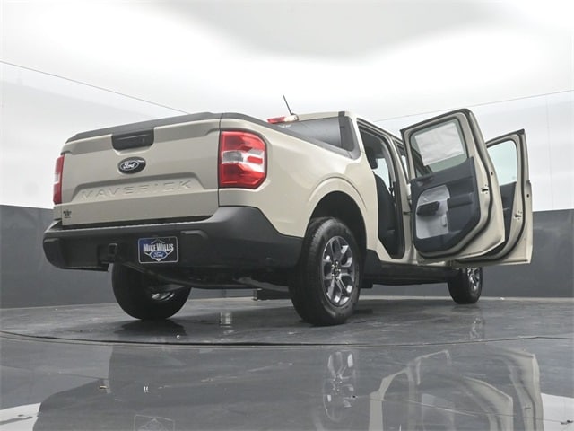 new 2025 Ford Maverick car, priced at $30,199