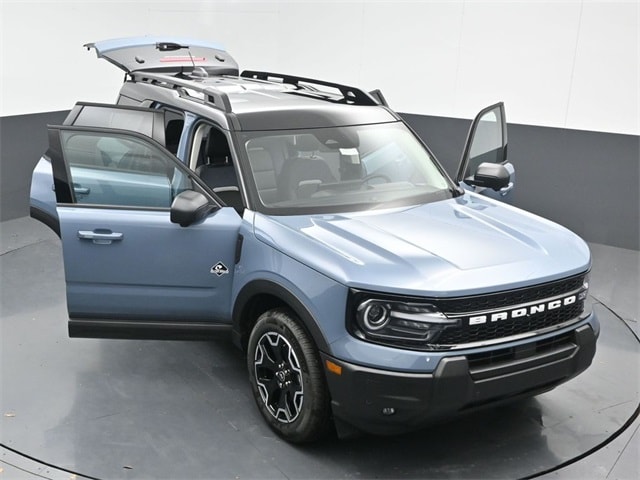 new 2025 Ford Bronco Sport car, priced at $36,912