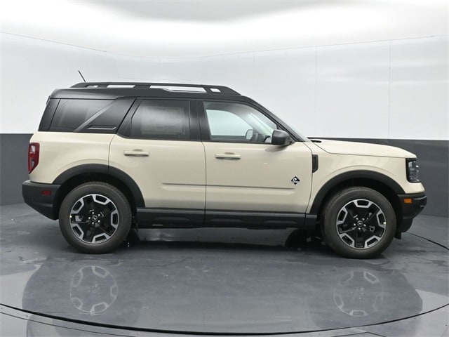 new 2024 Ford Bronco Sport car, priced at $32,325