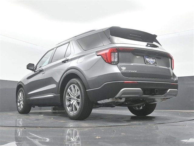 new 2025 Ford Explorer car, priced at $50,195