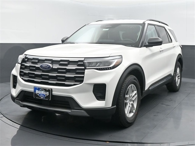 new 2025 Ford Explorer car, priced at $40,245