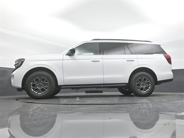 new 2025 Ford Expedition car, priced at $63,995